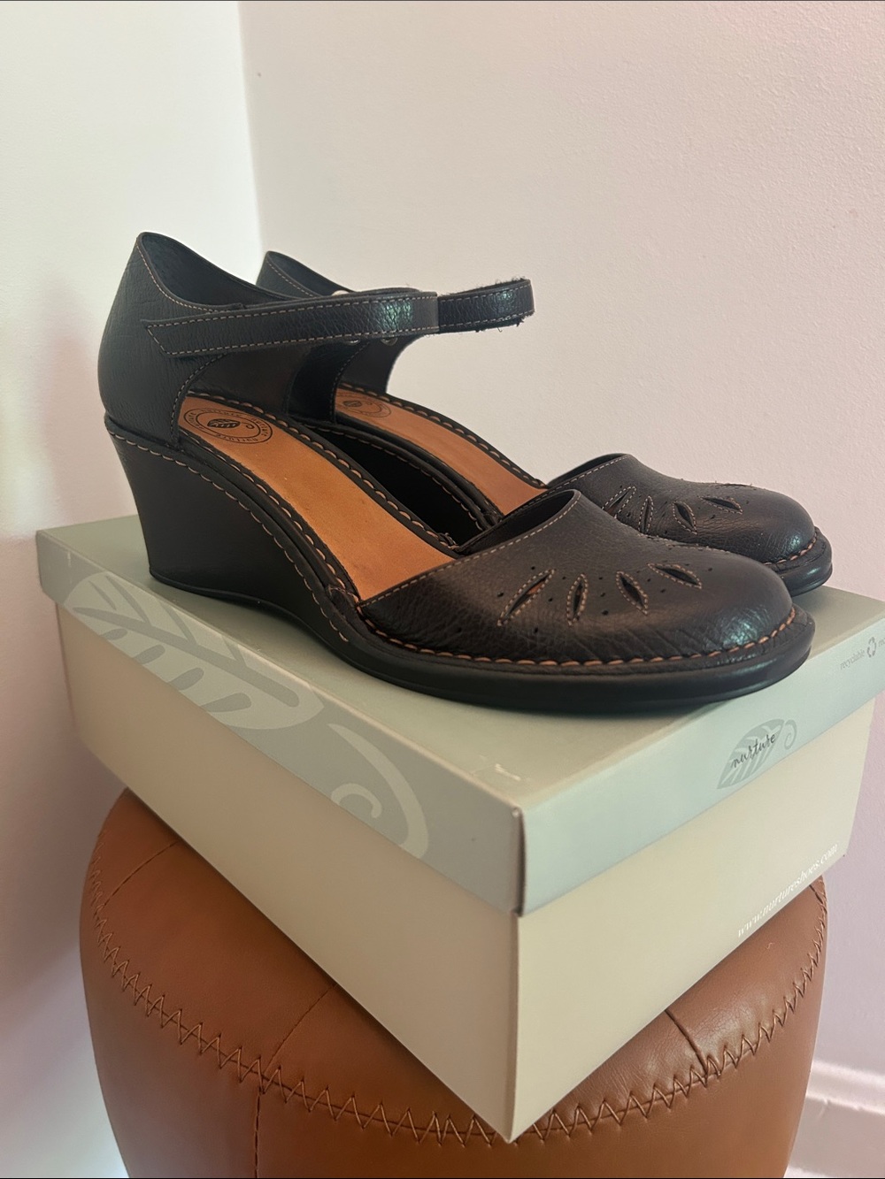Earthies Black Leather Wedge Mary Jane